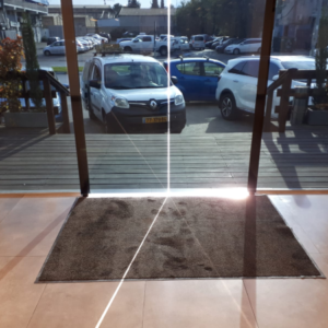 שטיח נגד החלקה שטיח כניסה פנימי | שטיח כניסה לבניין בגודל 1.50/2.40